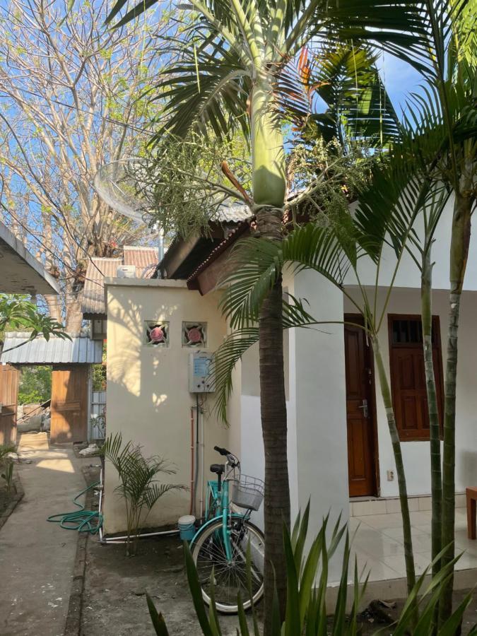 Apartamento Rumah Side Gili Trawangan Exterior foto