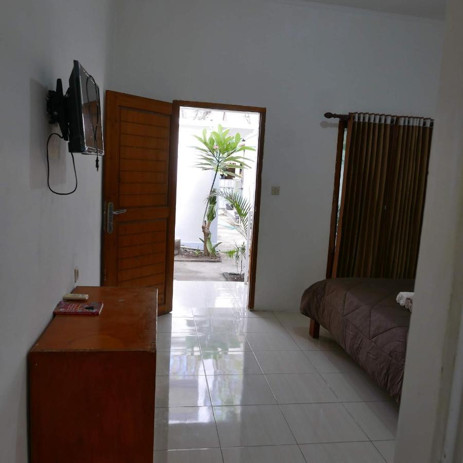 Apartamento Rumah Side Gili Trawangan Exterior foto