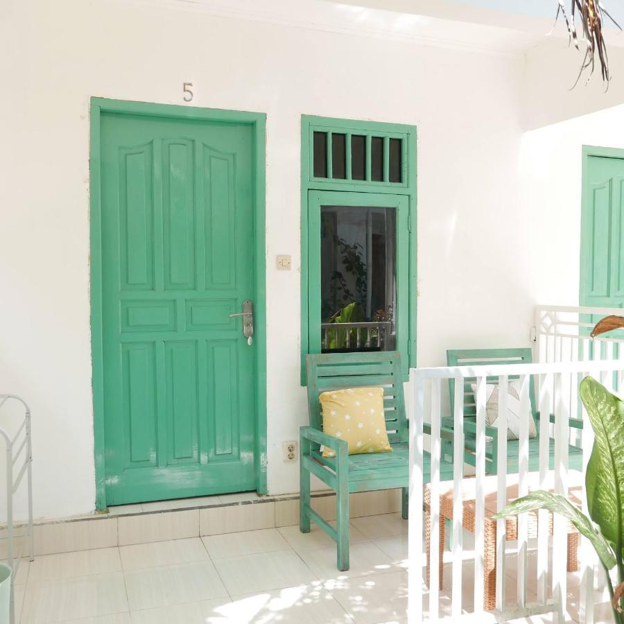 Apartamento Rumah Side Gili Trawangan Exterior foto