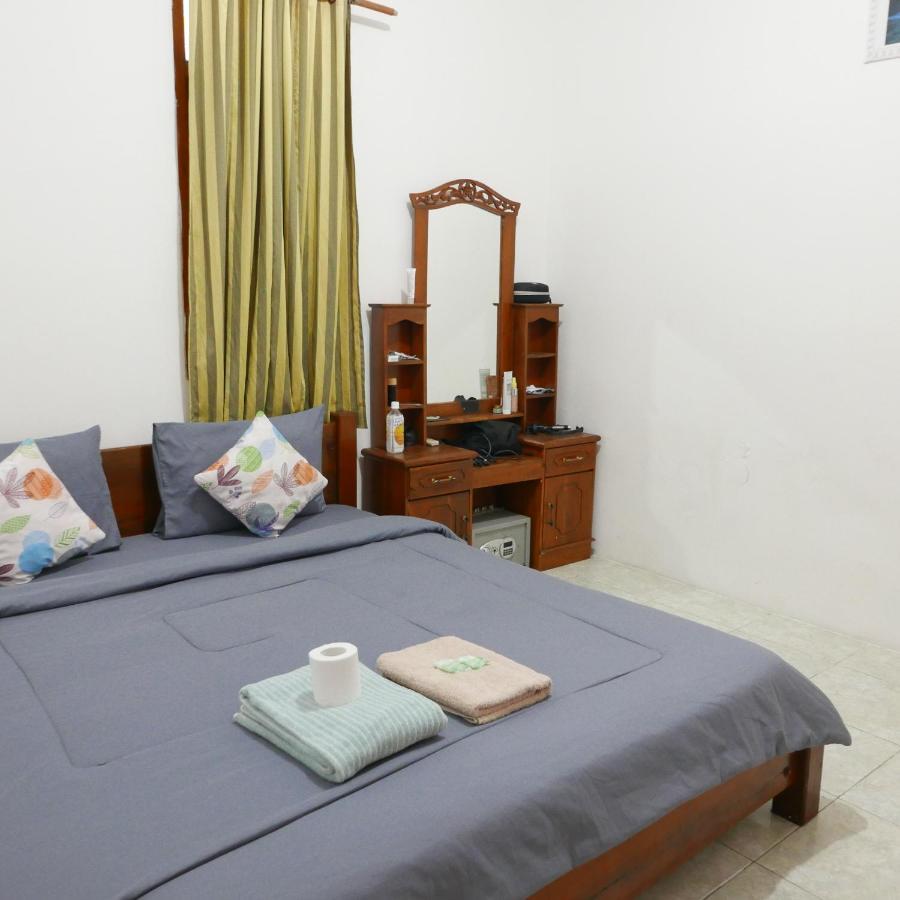 Apartamento Rumah Side Gili Trawangan Exterior foto