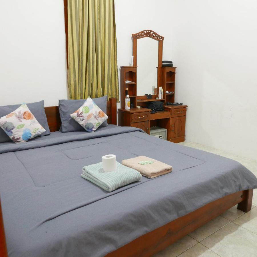 Apartamento Rumah Side Gili Trawangan Exterior foto